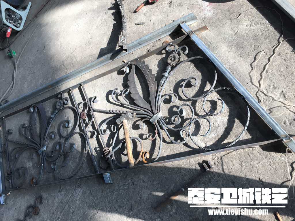 秀水湾铁艺扶手