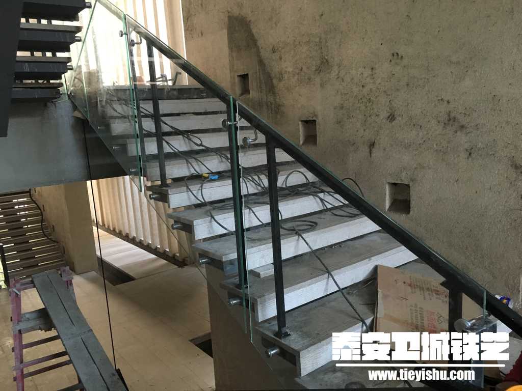涵碧楼铁艺玻璃扶手