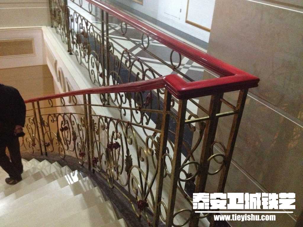 光彩铁艺楼梯扶手