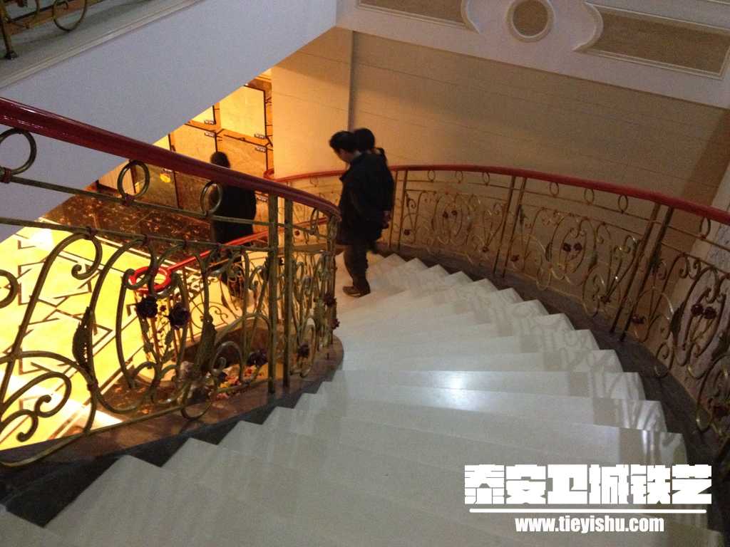 光彩铁艺楼梯扶手