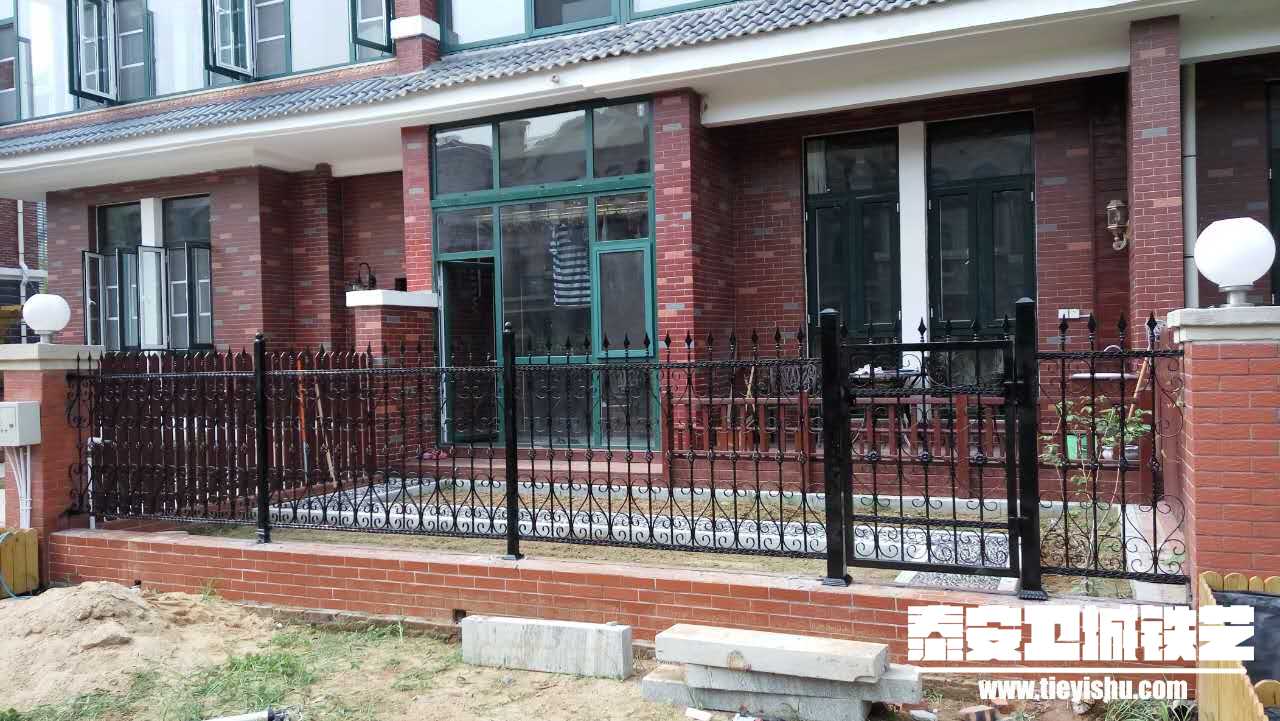 铁艺围墙TW201605(乐活小镇)