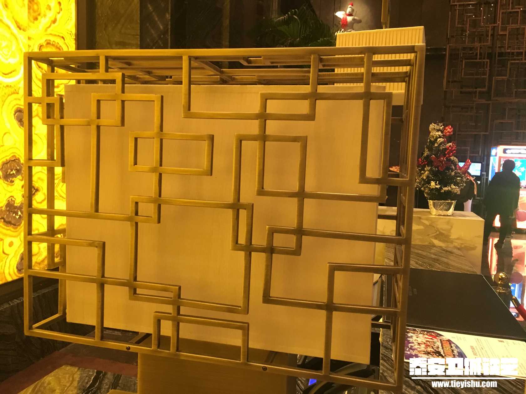 铁艺灯罩THJ201612-案例赏析-万达酒店