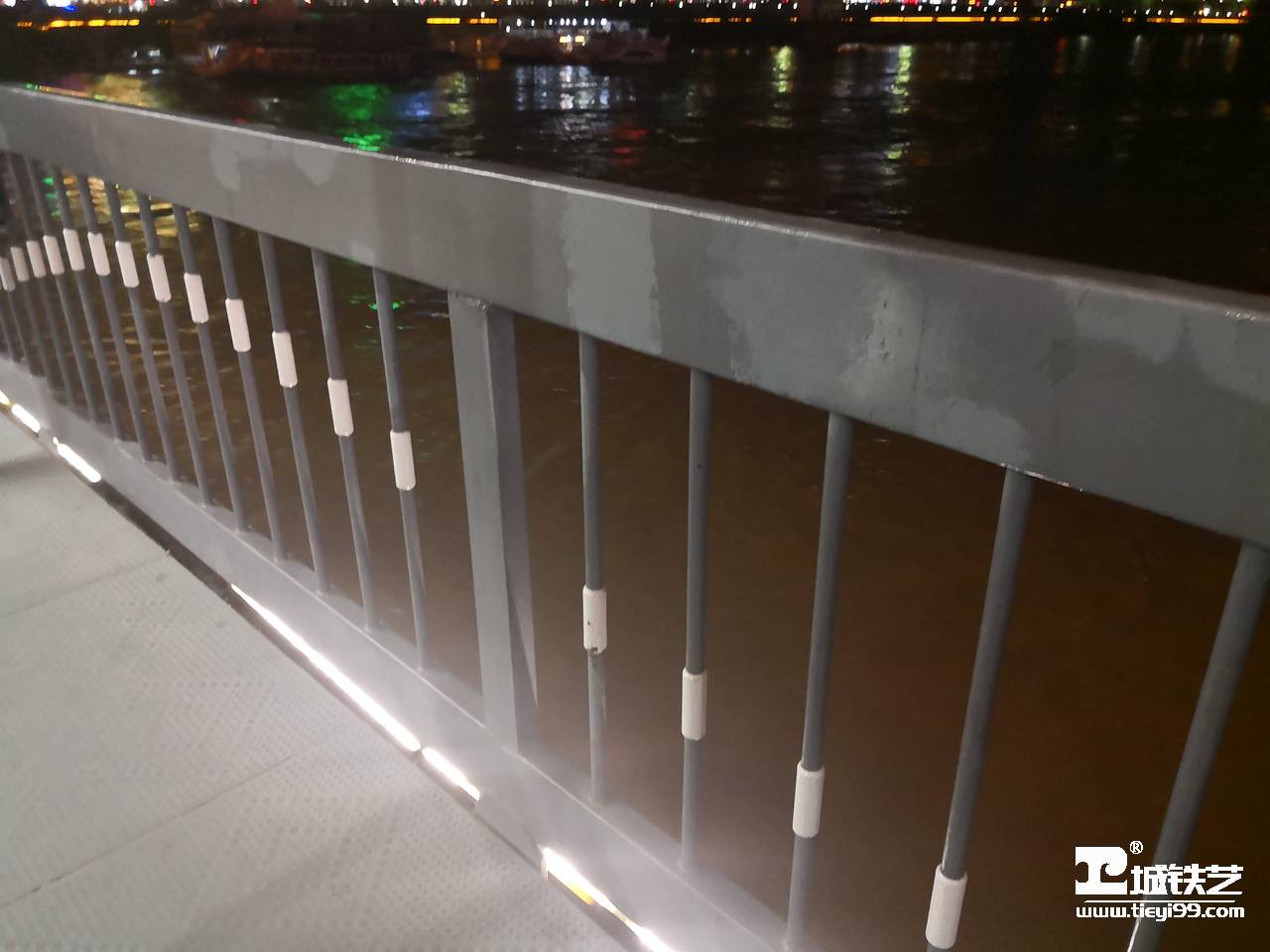 铁艺护栏/铁艺栏杆THL2120-案例赏析-实景拍摄二