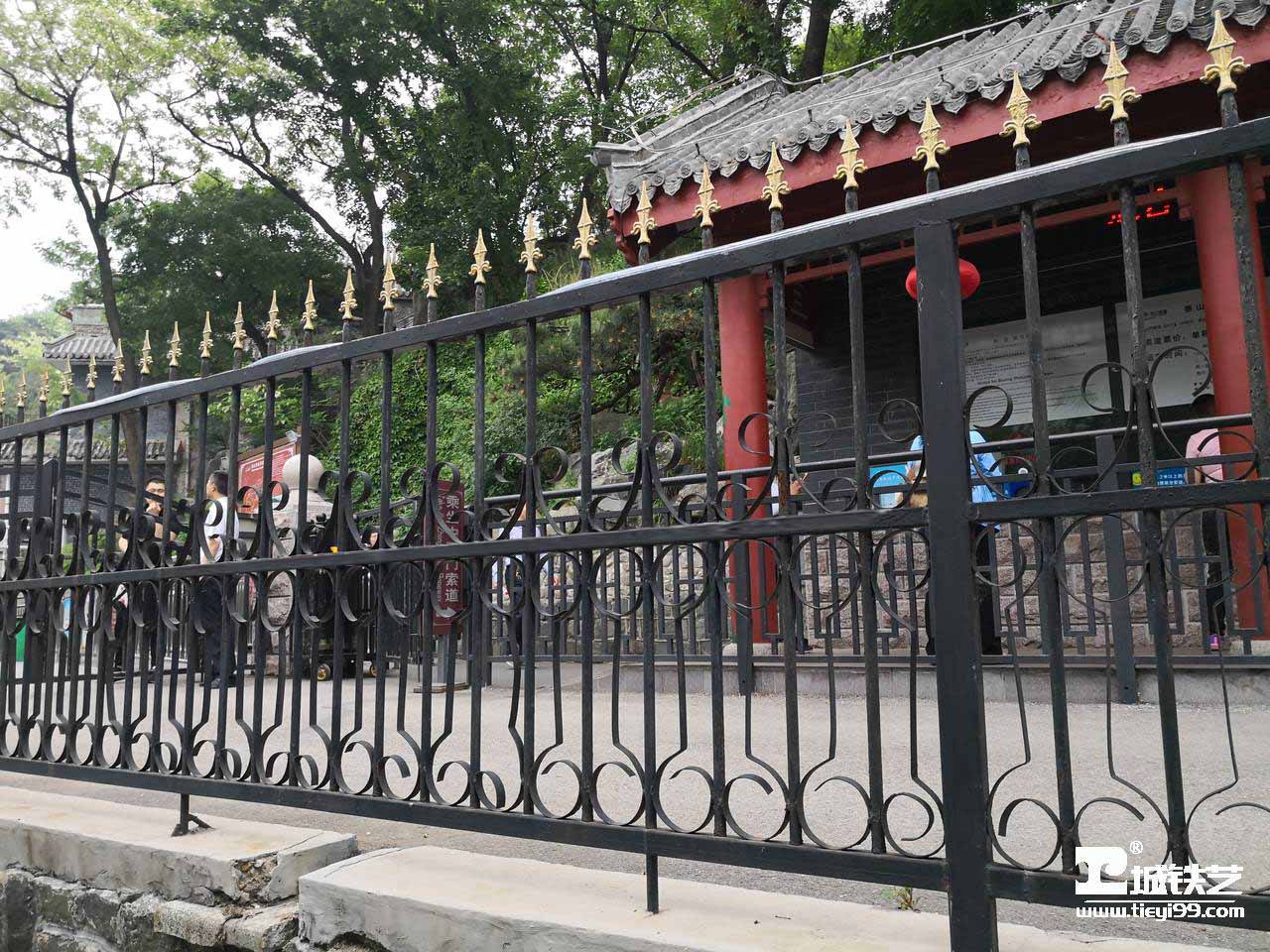 铁艺围栏|铁艺围墙|围墙护栏TW2115-案例赏析-实景拍摄二
