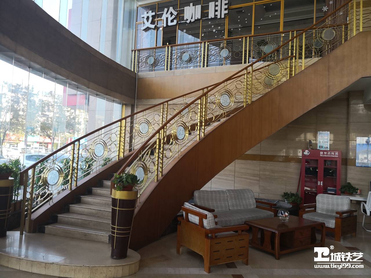铁艺扶手|楼梯扶手TFS2111-案例赏析-实景拍摄六