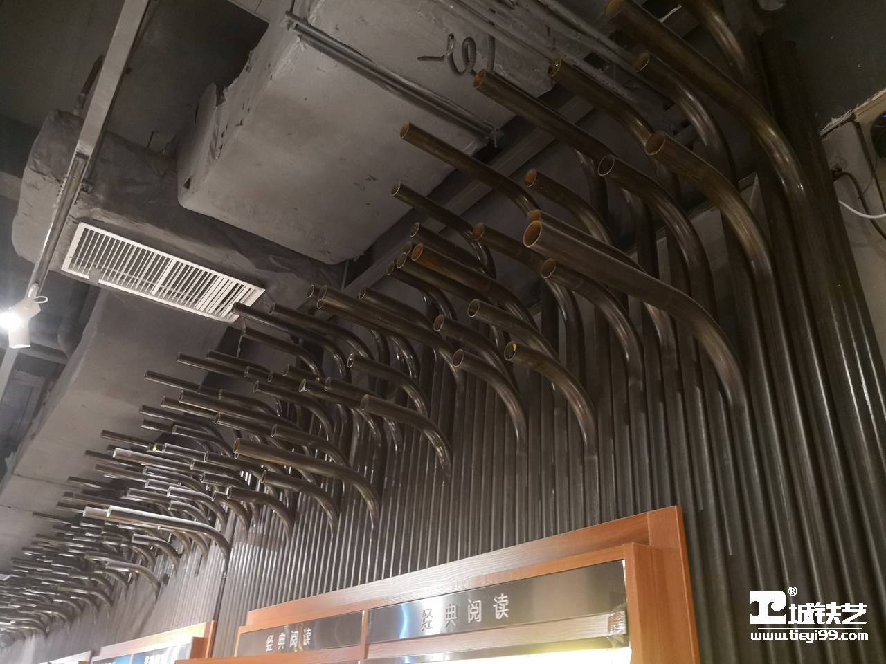铁艺隔断-屏风隔断TGD2136-案例赏析-实景拍摄二