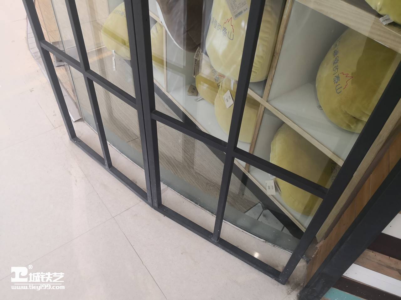 铁艺隔断-屏风隔断TGD2179-图2
