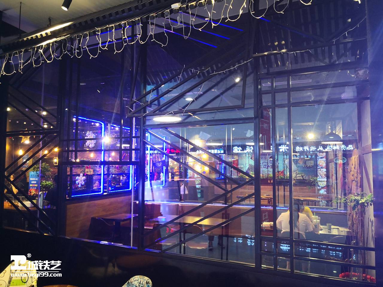 铁艺隔断-铁艺花格-屏风隔断TGD2188-图1