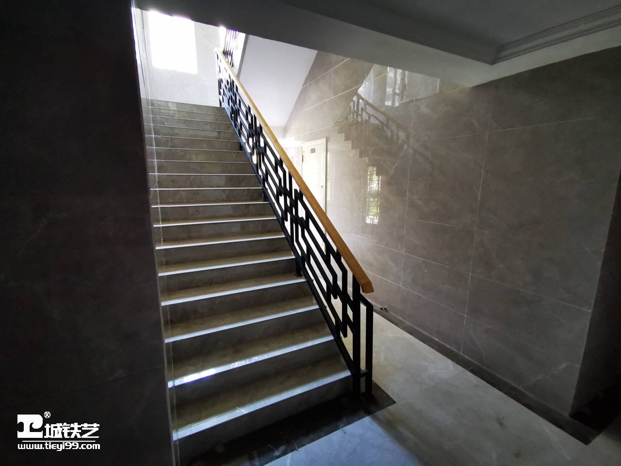 中式铁艺扶手|铁艺楼梯扶手TFS2125-图2