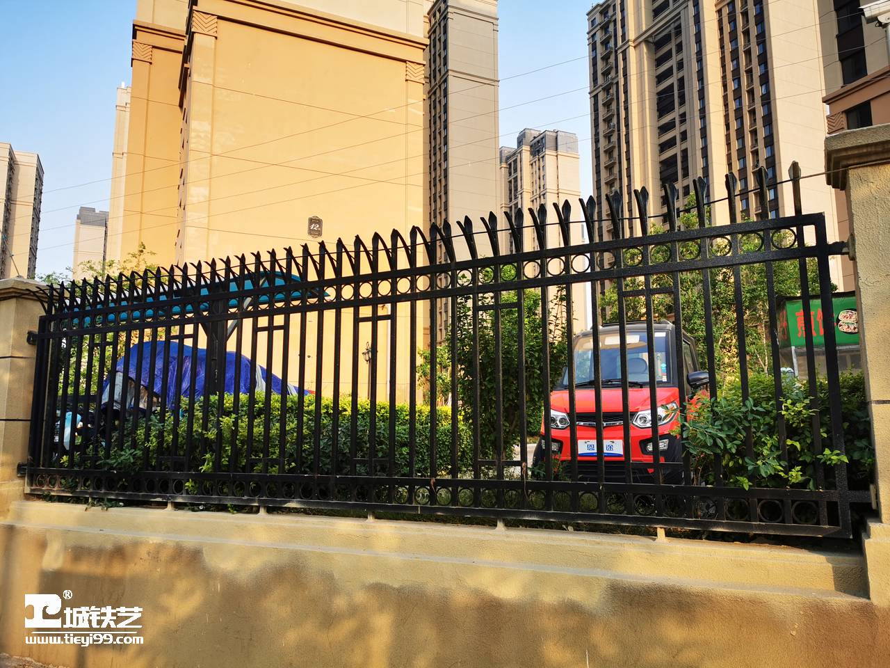 铁艺围栏|铁艺围墙|围墙护栏TW2157-图2