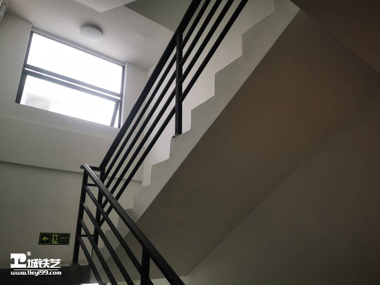 室外铁艺扶手|铁艺楼梯扶手TFS2132-图2
