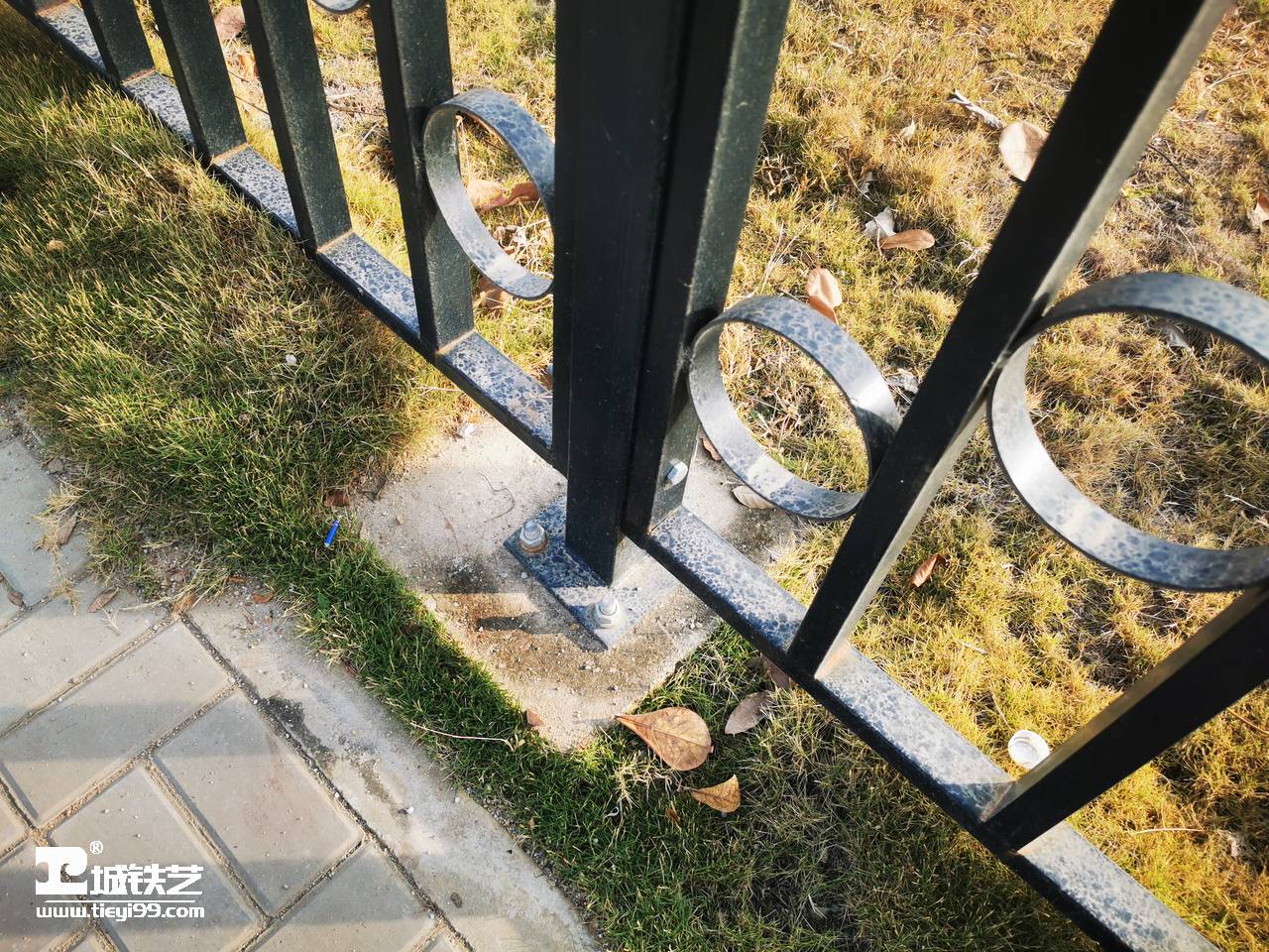 铁艺护栏/室外栏杆/阳台护栏THL2203-图4